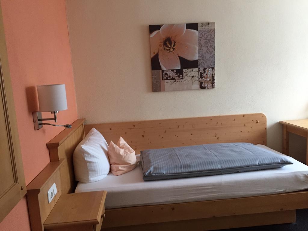 Landhotel Graetz 艾恩灵 外观 照片